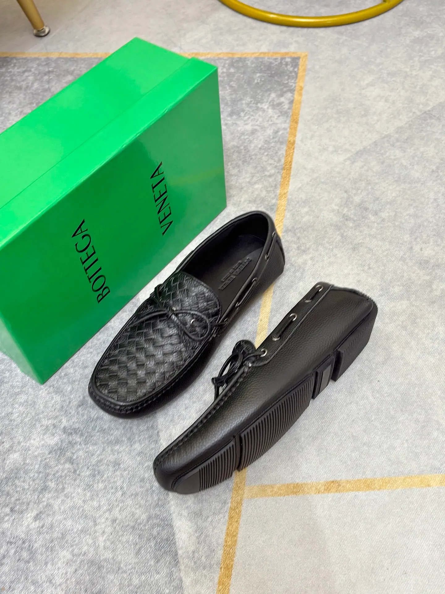 P420💰 (Niu Li + Niu Pad) [BV] The latest hot style‼ ️Casual men's shoes, uppers imported first-layer cowhide ➕Full imported cowhide lining✔️Exquisite workmanship, excellent foot feel, special rubber soles✔️, cool and fashionable, the latest fashion, fashionable outsole, hurry up.  Code number: 38-44 (can be customized to 37.45, non-refundable)